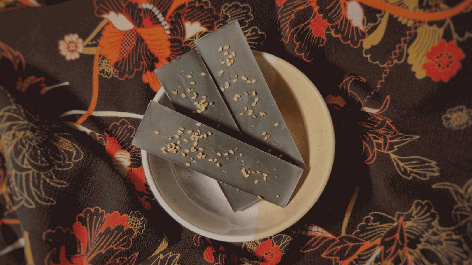 Black Sesame White Chocolate